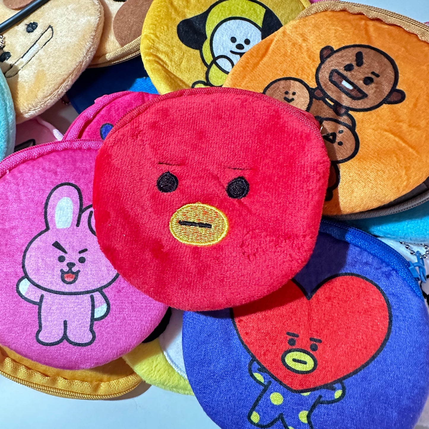 bt21 cartoon mirror phonecase(iPhone 15 series updated)buy one case get one bag - kikigoods