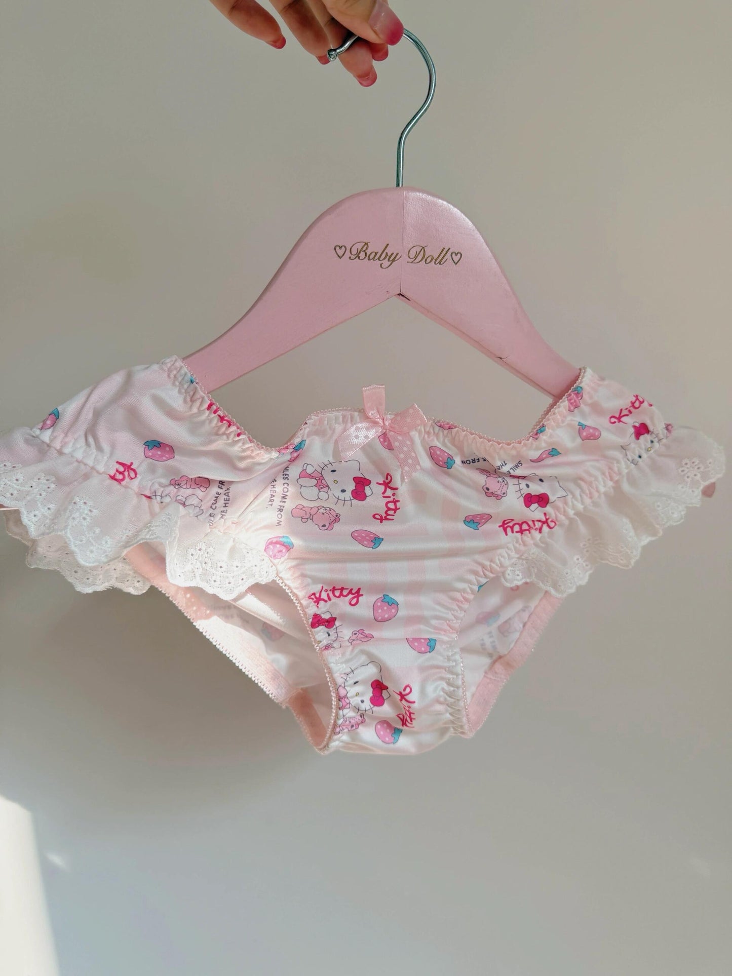 Strawberry Hellokitty Lace Trim Cotton Underwire Cute Push Up Strappy Lingerie Set Panty Bra