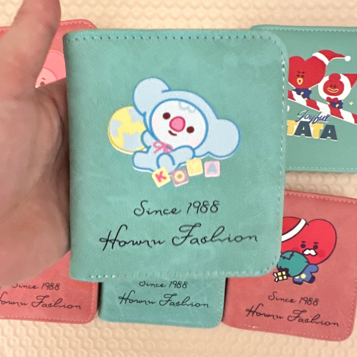 bt21 bts Women's Wallet