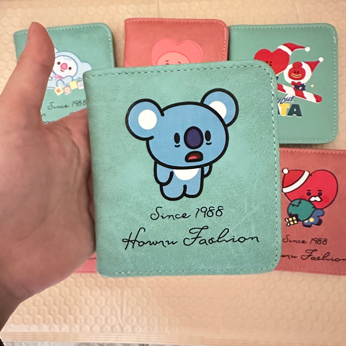 bt21 bts Women's Wallet