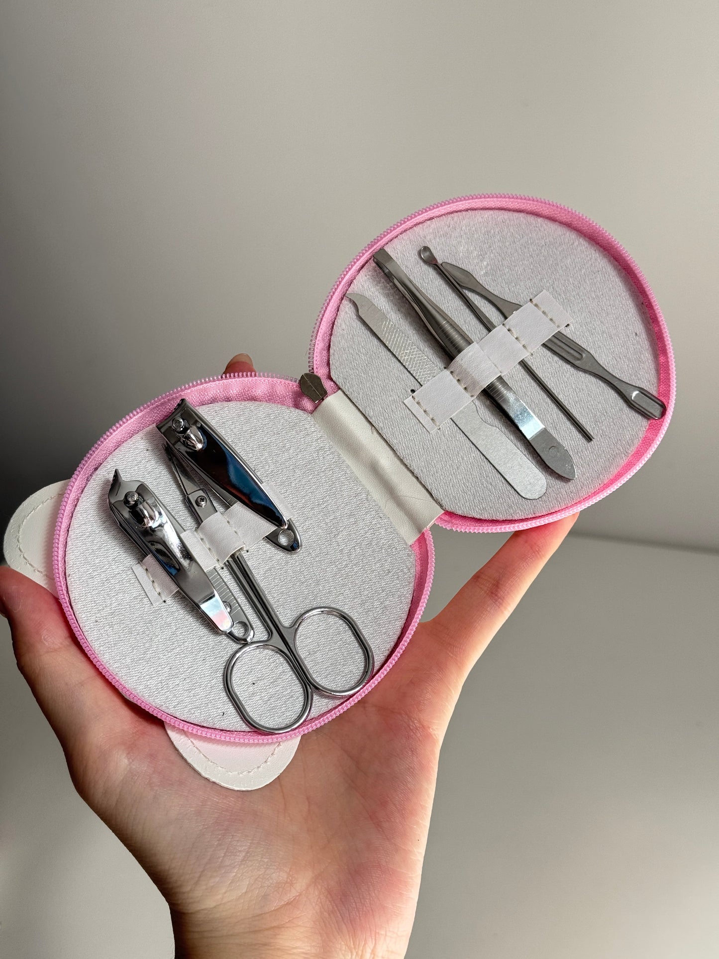 Hellokitty PU Shape Organizer Bag Nail Set