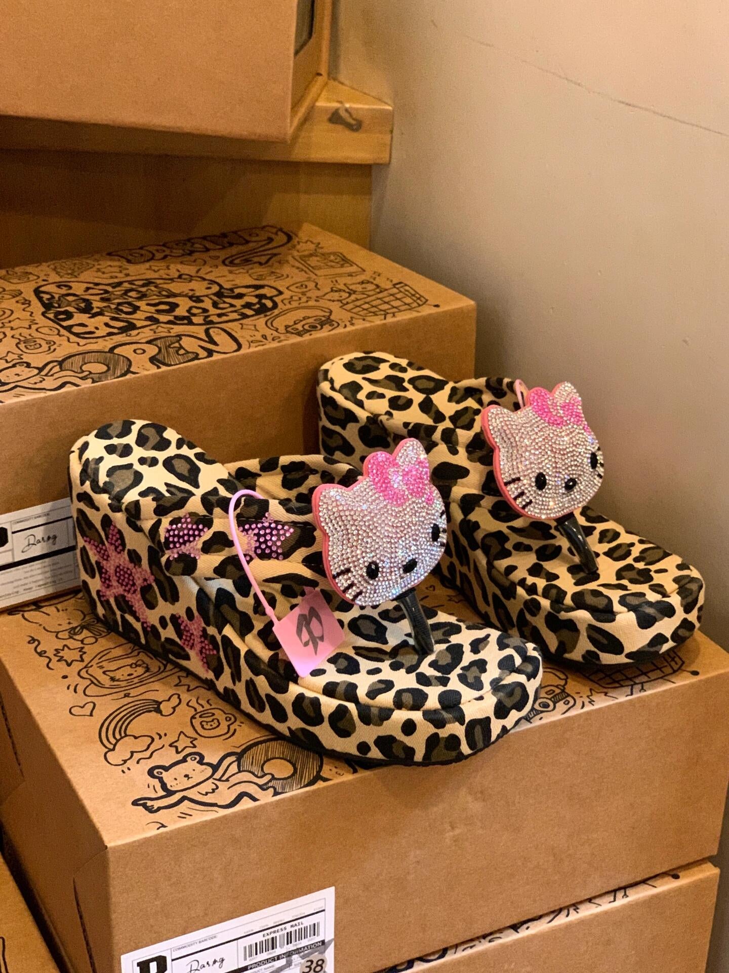 Hellokitty Handmade Rhinestone Leopard Print Women's Sandals Cute Slippers Non-Slip Flip Flops High-Heeled Slippers