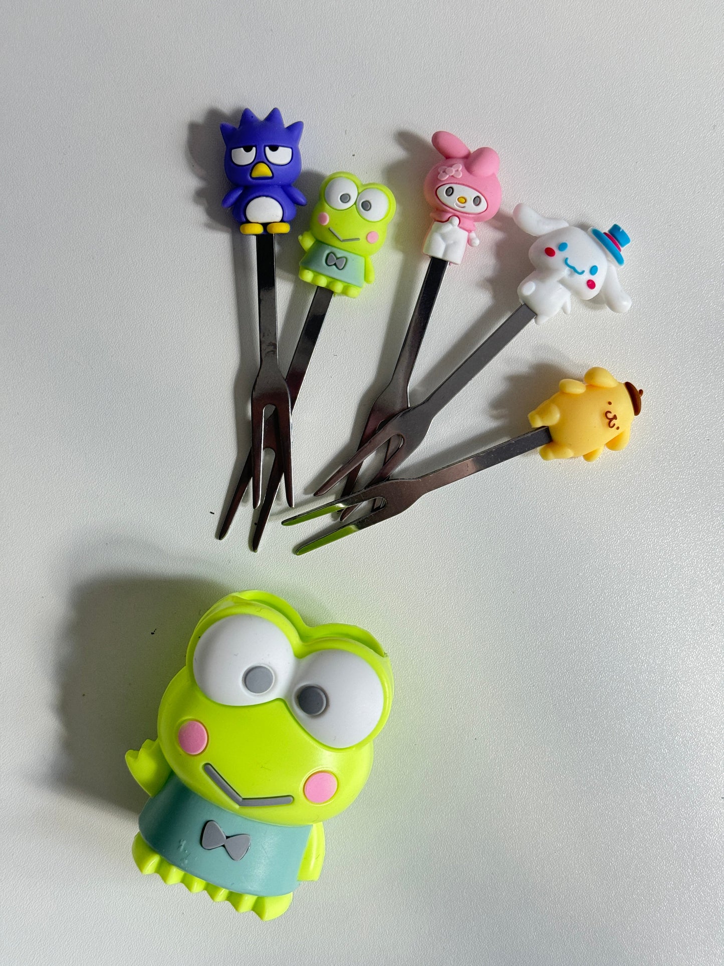 Keroppi Sanrio Set of 5 Stainless Steel Fruit forks Cute Food Fruit Picks Forks Dessert Forks for Bento Lunch Box, Party Choose