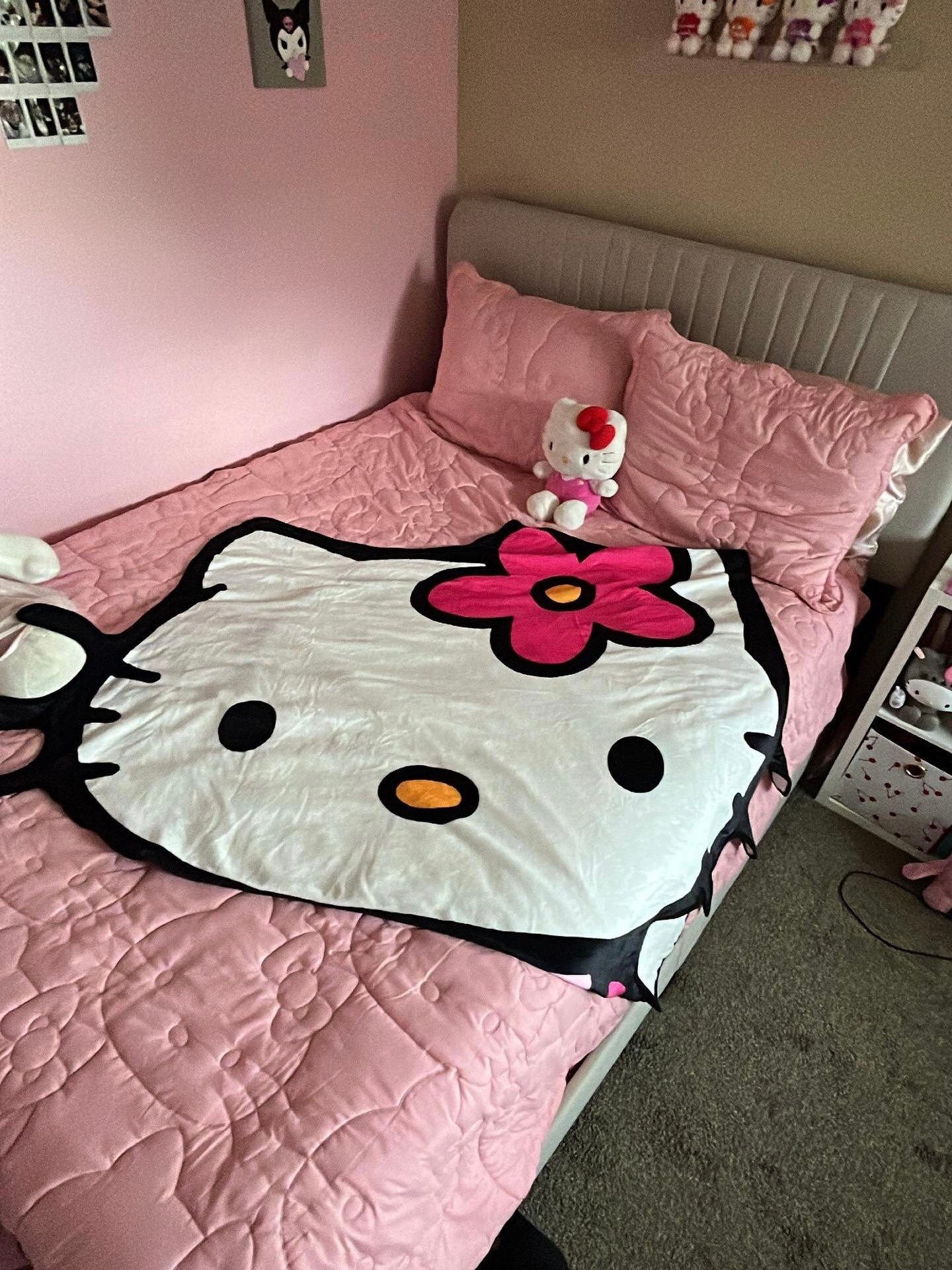 Hellokitty Shape Blanket Flannel Throw Blanket Cute Blanket Lightweight Super Soft Cozy for Bed Kids Adult Gift - kikigoods